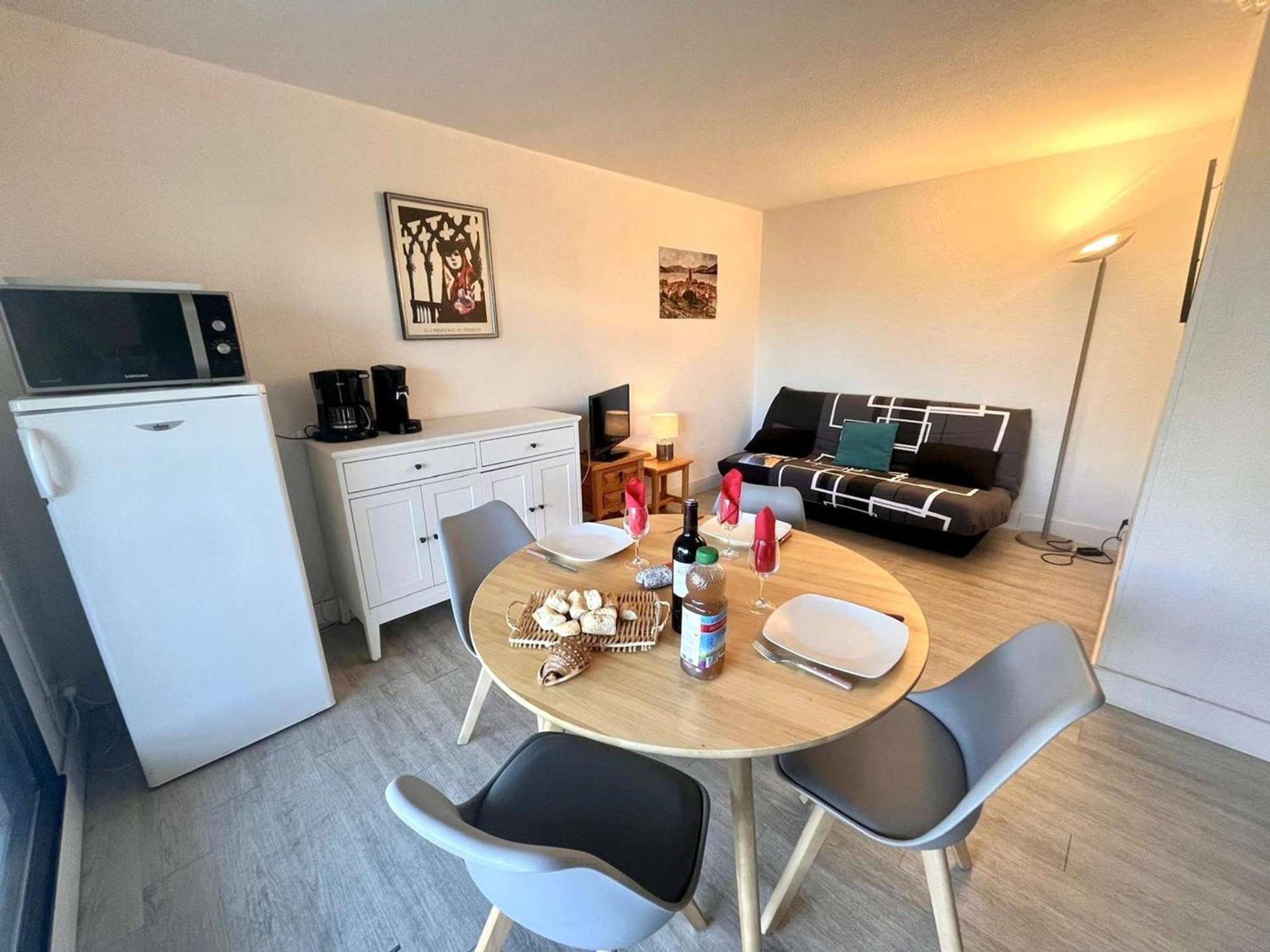 Appartement 2P, 4 Couchages, Terrasse Et Salon De Jardin A 200M De La Plage, Frejus - Fr-1-226A-22 Dış mekan fotoğraf